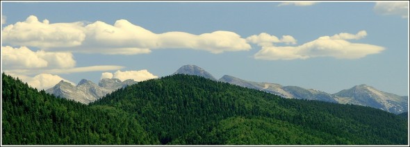 Grande Moucherolle et lenticulaires depuis la route d'Autrans - 20 juillet 2009