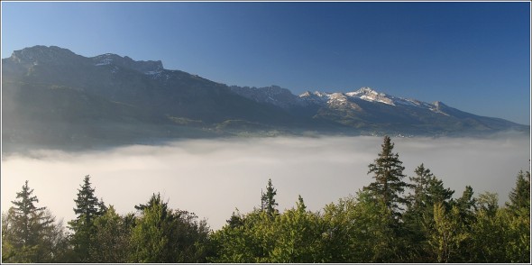 Plateau du Vercors - 30 avril 2011 - 8h11