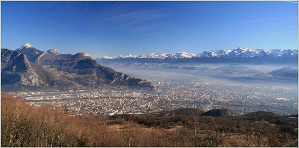 Chartreuse, Grenoble et Belledonne depuis le Vercors - 8 février 2011