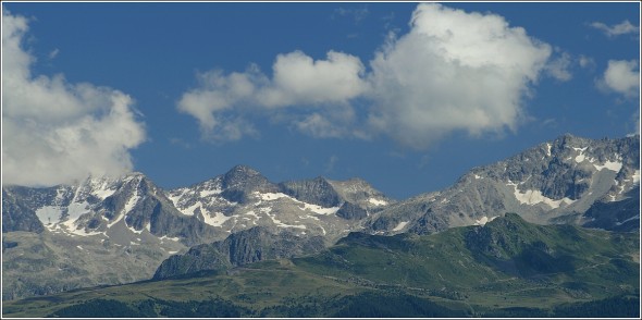 Massif de Belledonne depuis la Chartreuse - 8 août 2010