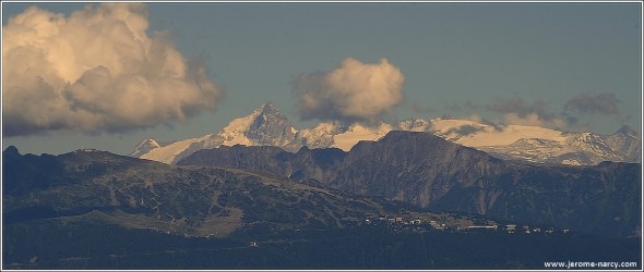 Chamrousse, la Meije et le glacier des 2 Alpes depuis le Vercors - 18 juillet 2009