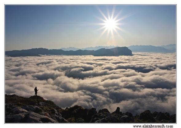 Mer de Nuages en Chartreuse par Alain Herrault - Mardi 23 septembre 2009