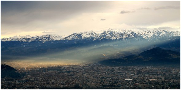 Grenoble et le massif de Belledonne - 8 décembre 2010