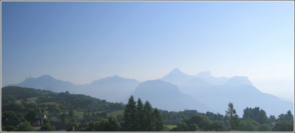 Massif de la Chartreuse depuis St Nizier du Moucherotte - 25 juin 2010