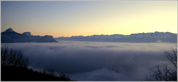 Mer de nuages au dessus de Grenoble - 22 janvier 2010