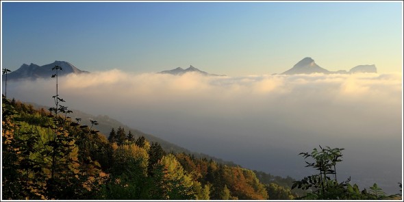 Mer de nuages - Chartreuse depuis le Vercors - 5 octobre 2011 - 8h06