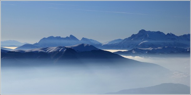 Zoom sur l'Obiou dans les Hautes Alpes - Vercors - 18 février 2012