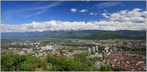 Grenoble depuis La Bastille - 20 mai 2013