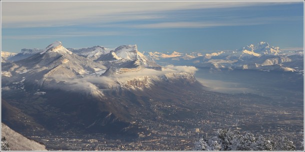Chartreuse, Mont Blanc, Belledonne et Grenoble depuis les pistes de Lans en Vercors - 27 decembre 2013