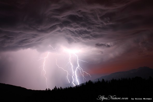 Orage sur Villard de Lans depuis Bois Barbu par Gilles Wittmer - 22 juin 2011